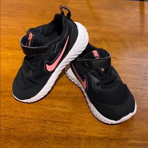 Nike Revolution  toddler shoes